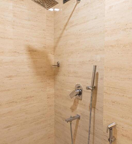 Standard Room King Size Bed, Playotel Inn Anmol Classic