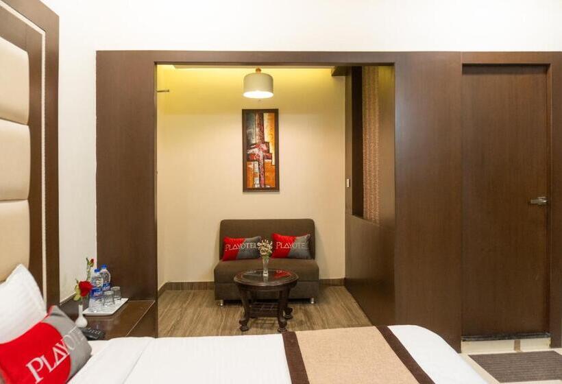 Standard Room King Size Bed, Playotel Inn Anmol Classic