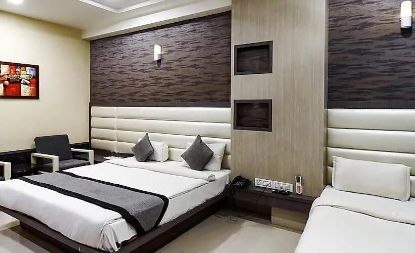 スーペリアトリプルルーム, Playotel Inn Anmol Classic