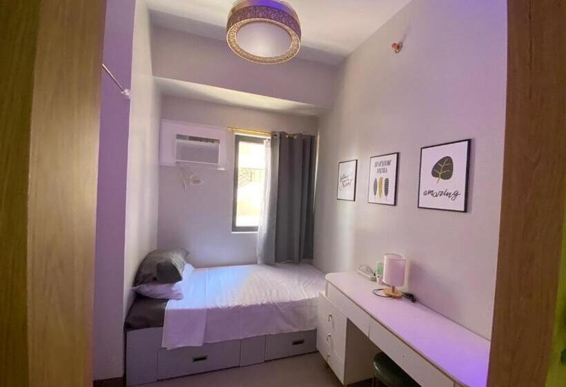 اتاق خانوادگی, Cozy Blossom Near Naia