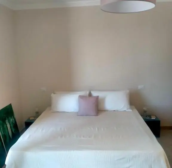 キングサイズベッドのスタンダードルーム, Bolsena Cento20   Rooms & Relax