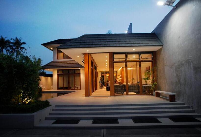 침실 1개 주택, The Spring House