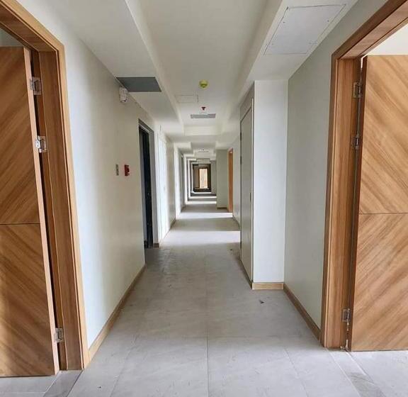 اتاق لوکس چهار تخته, Affordable Studio Type Condo In Congressional Town Center