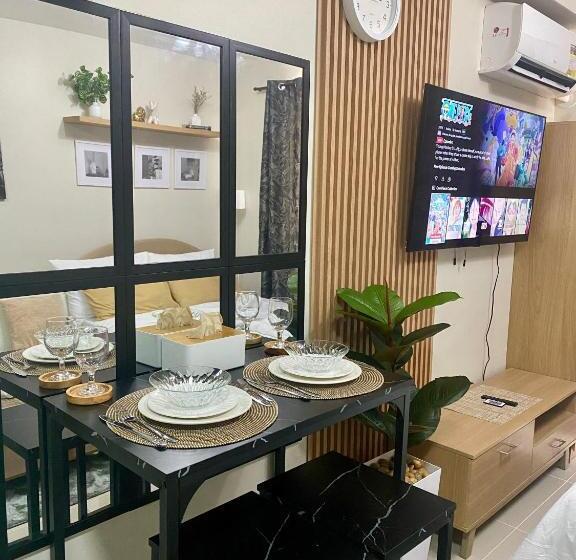 استودیو استاندارد با بالکن, At Cocos Staycation