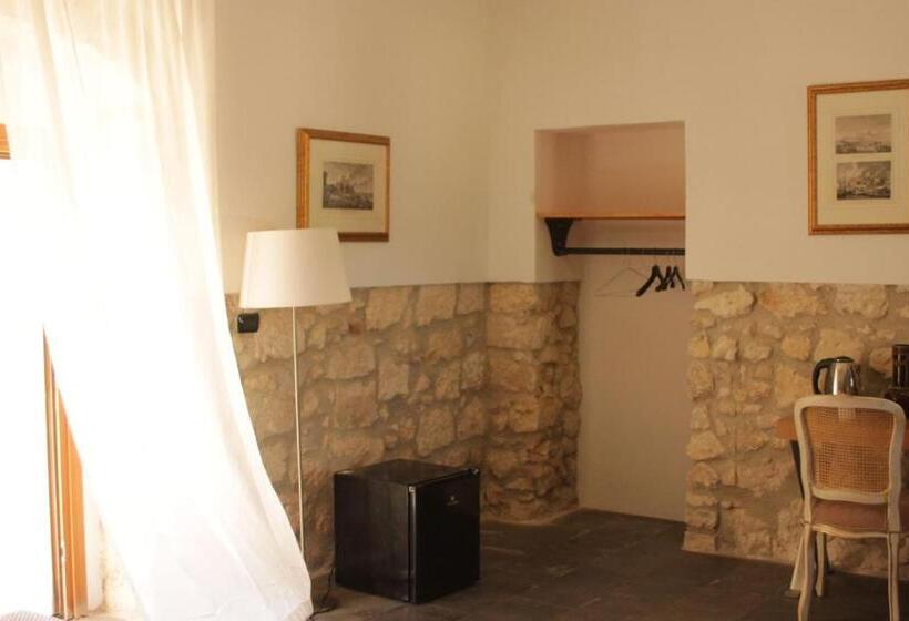 اتاق لوکس, Il Carosello Dei Baroni