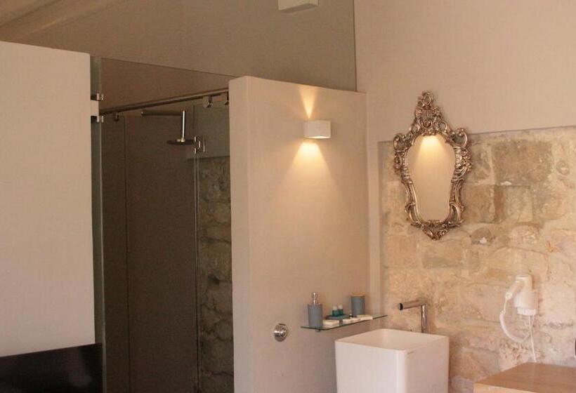 اتاق استاندارد, Il Carosello Dei Baroni