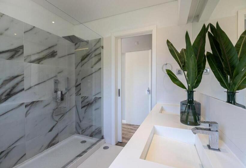 Standard room with outdoor bath, Villa Ada