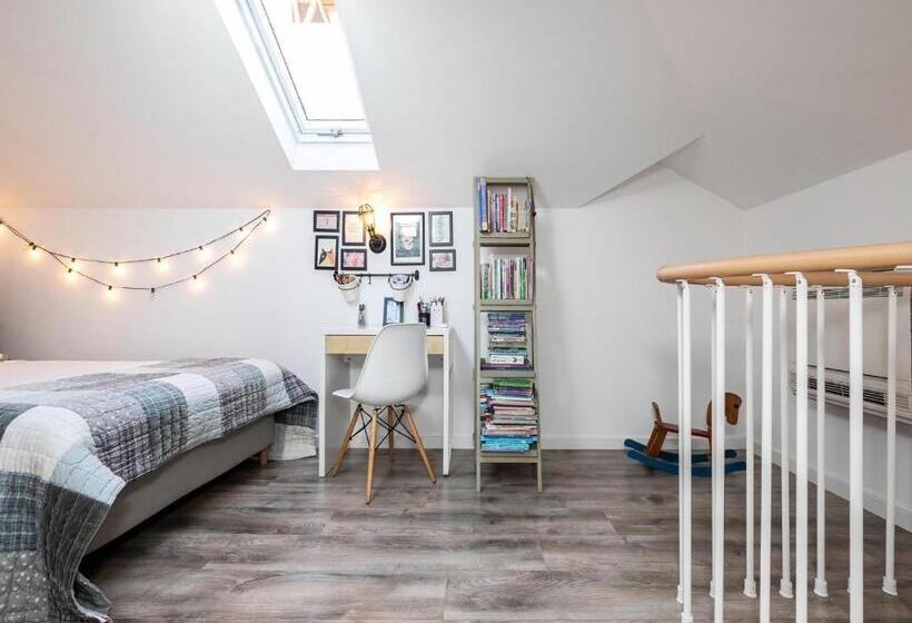 اتاق استاندارد با سرویس بهداشتی مشترک, Villa Ada