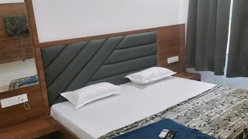 Deluxe Zimmer, Vasudev Inn