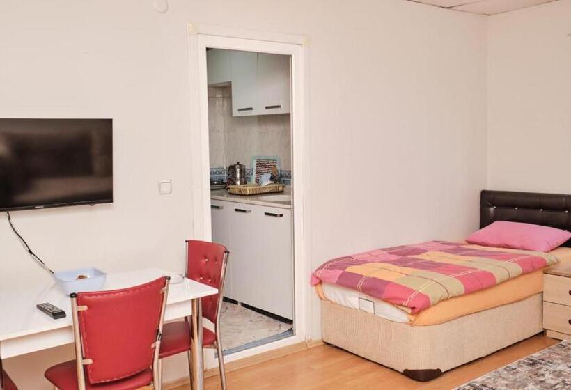 Apartament Rodzinny 2 Sypialnie, şehrin Ortasında Uygun Ve Aile İçin Apart