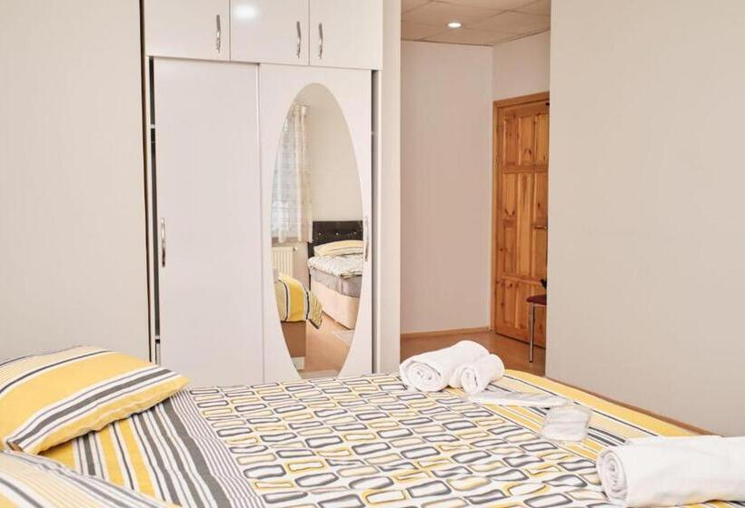 Apartament Rodzinny 2 Sypialnie, şehrin Ortasında Uygun Ve Aile İçin Apart