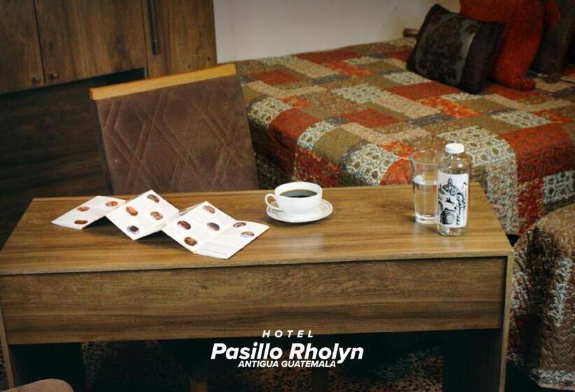 اتاق استاندارد چهار تخته, Rholyn Pura Vida !!