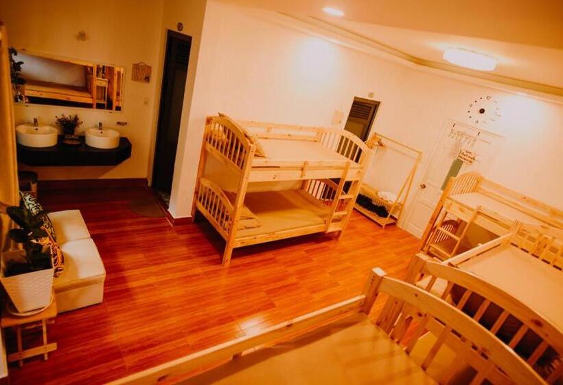 اتاق خانوادگی, Bắphousehomestay