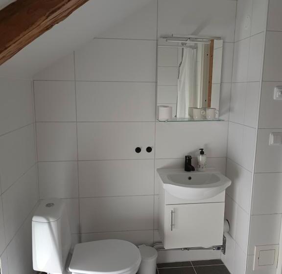 Номер Стандарт Трехместный, Kungsgården Bnb