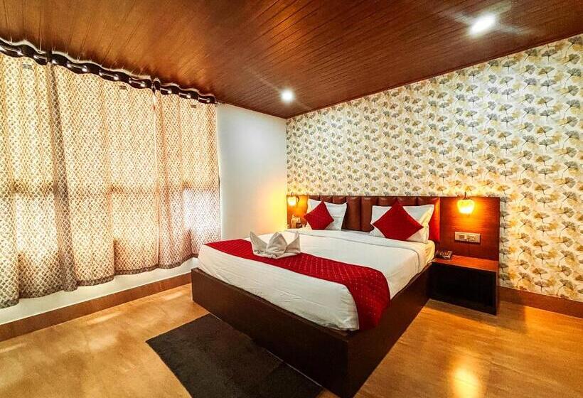 اتاق لوکس, Kinlay By Sucasa Hills Near Mg Marg