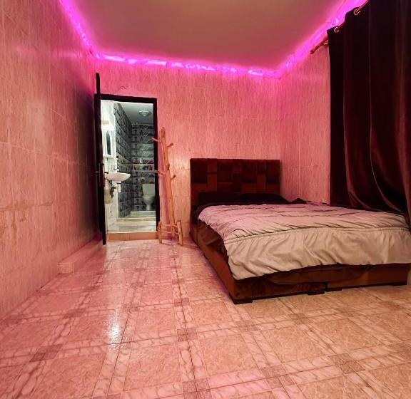 Standard-huone, Izurf Geust House