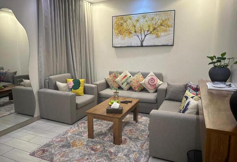 标准工作室, استديو انيق بدخـول ذاتي