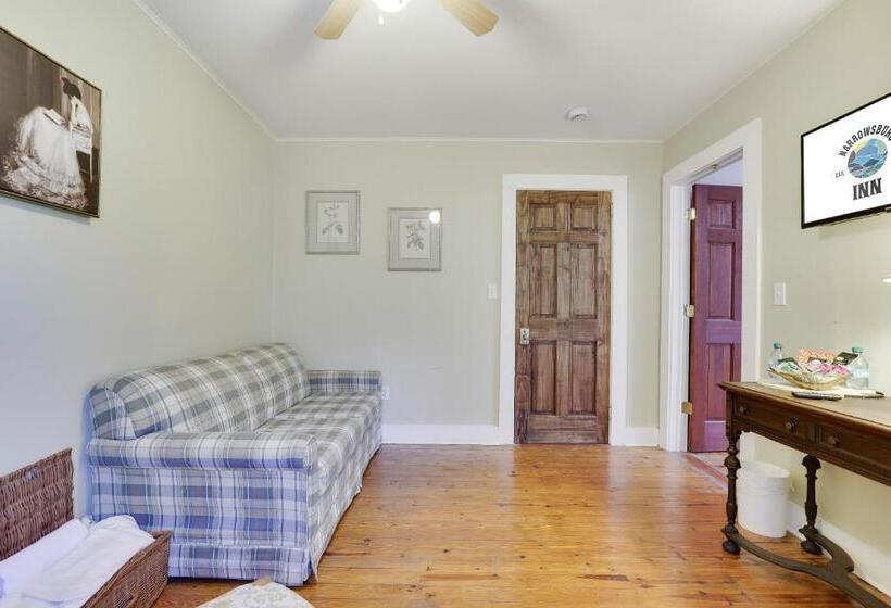 스탠다드 트리플 룸, The Narrowsburg Inn