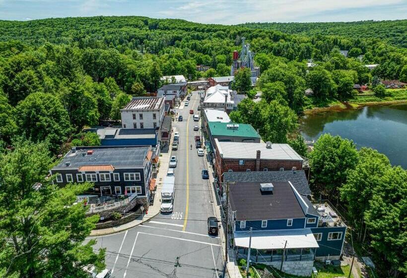 Номер Стандарт Четырехместный Совместный Санузел, The Narrowsburg Inn