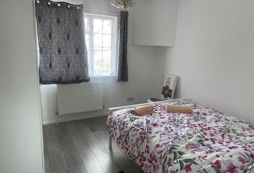 스탠다드 룸 공동 욕실, Baraka Edgware