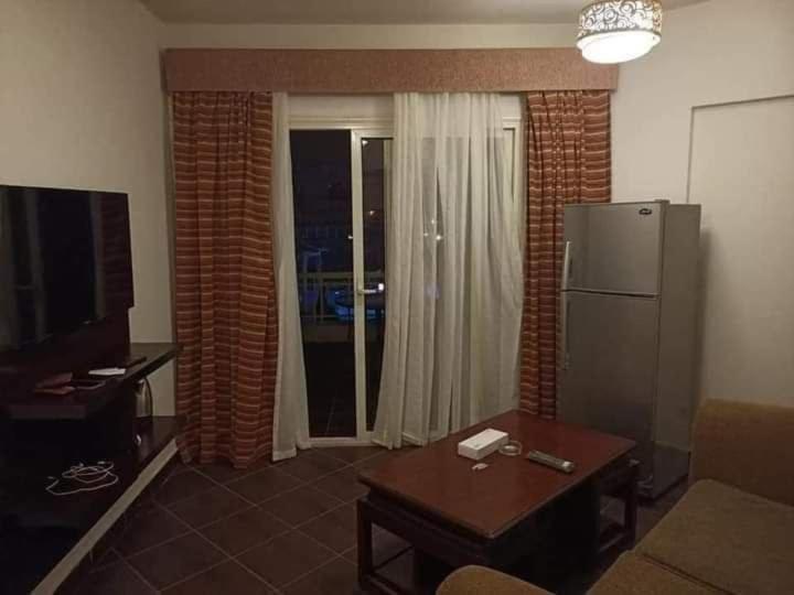 آپارتمان 1 خوابه با چشمانداز دریا, بورتو ساوث بيتش العين السخنة