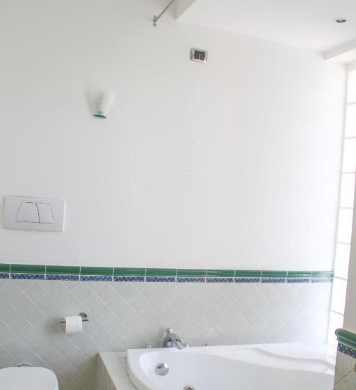 スーペリアトリプルルーム, Boteroom Relais