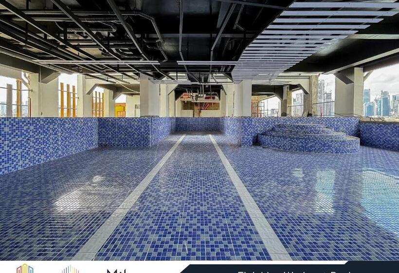 סוויטה משפחתית, Harbour Park Residences