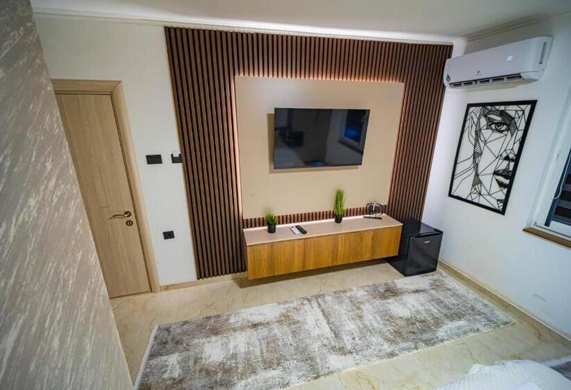 اتاق استاندارد, Home Luxury Suites