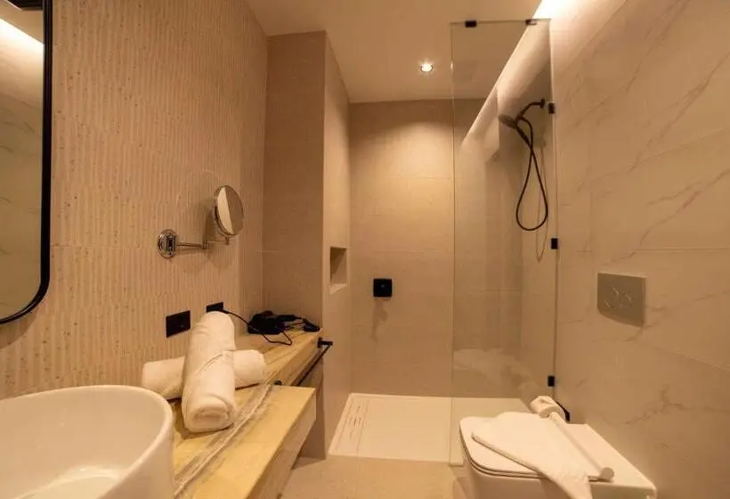 اتاق استاندارد با تخت بزرگ, Aiden By Best Western Georgetown Guyana