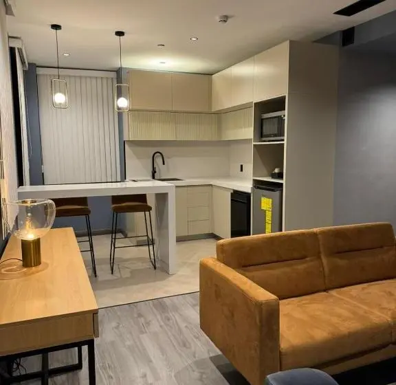 سوئیت با تخت بزرگ, Aiden By Best Western Georgetown Guyana