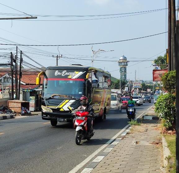 豪华房间, Ciwangi Purwakarta