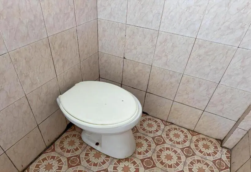 スタンダードルーム, Oyo 94160 Kost Btnompo