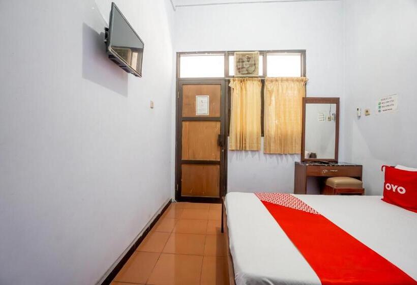 غرفة ديلوكس, Oyo 94172 Mata Air Guest House Madiun