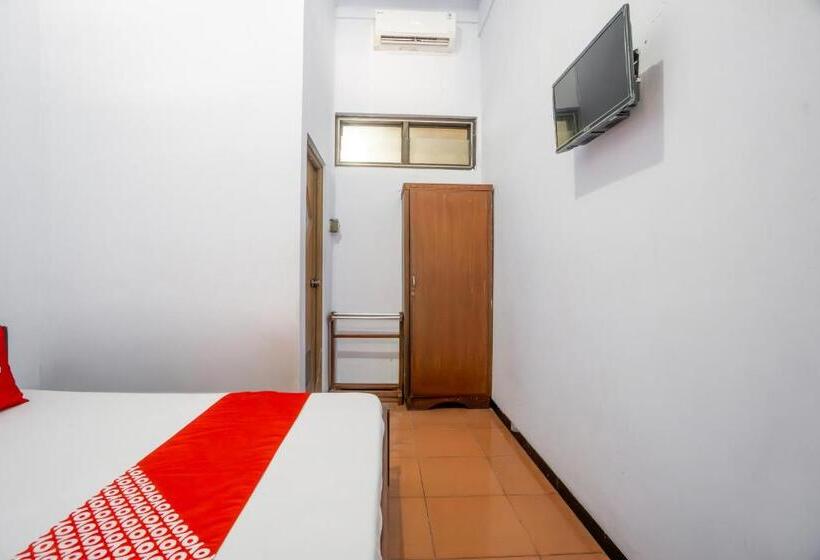 غرفة ديلوكس, Oyo 94172 Mata Air Guest House Madiun