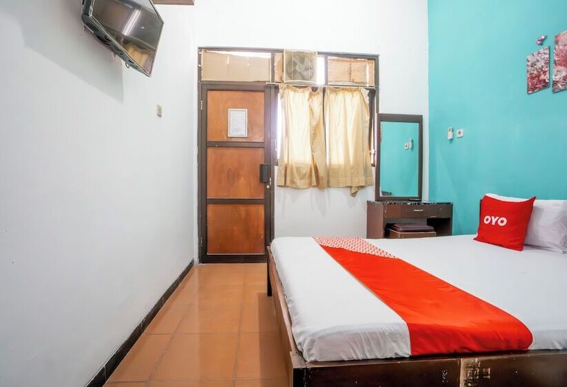 غرفة ديلوكس, Oyo 94172 Mata Air Guest House Madiun