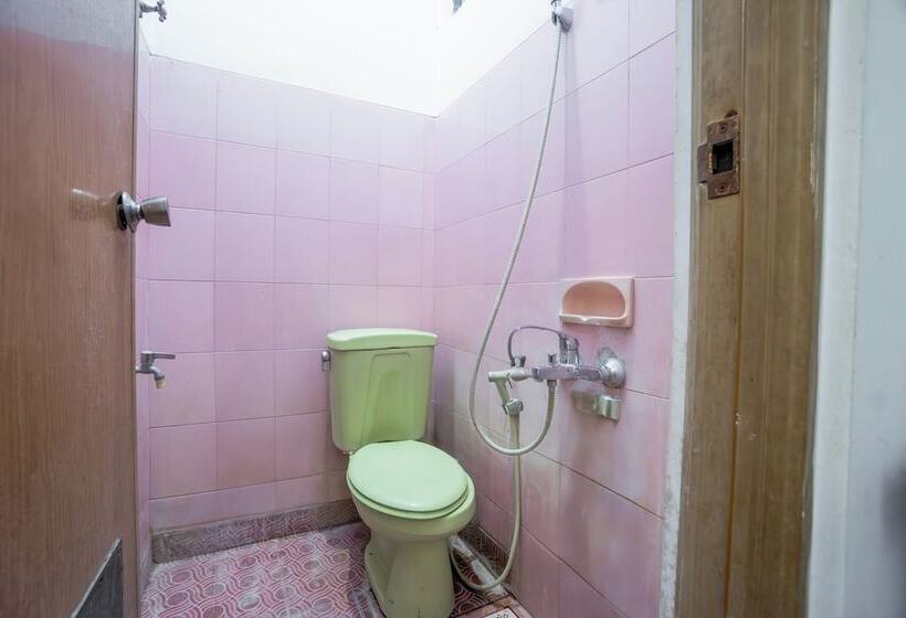 Номер Deluxe, Oyo 94172 Mata Air Guest House Madiun