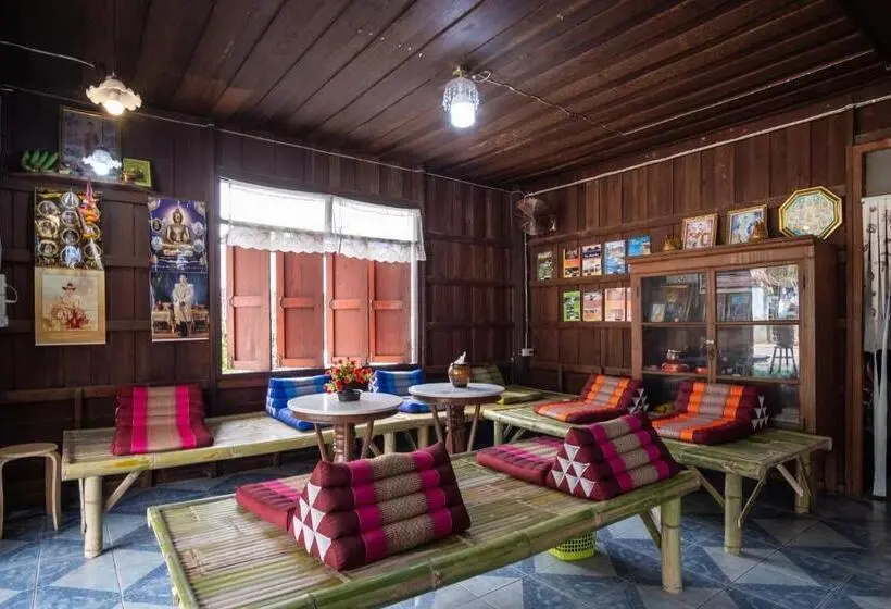 ルームシェアのワンベッド, Hug Pai Boutique Hostel