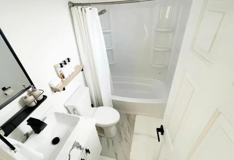 キングサイズベッドのデラックススイート, Private Room In Lehi Ut In A Fully Equipped Home