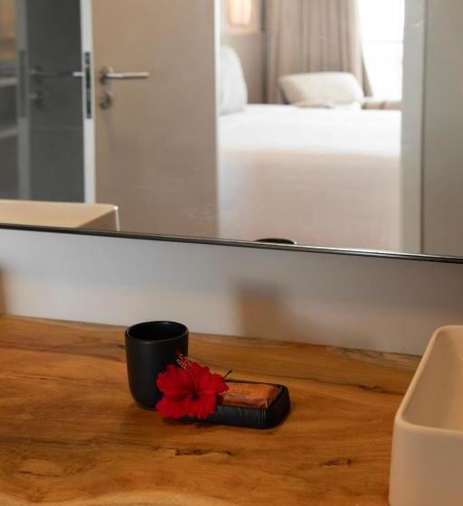 חדר דלוקס לשלושה עם נו לים, Pousada Triângulo Grega