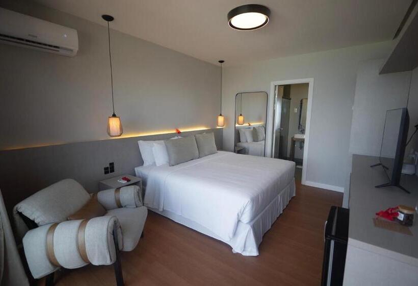 חדר דלוקס לשלושה עם נו לים, Pousada Triângulo Grega