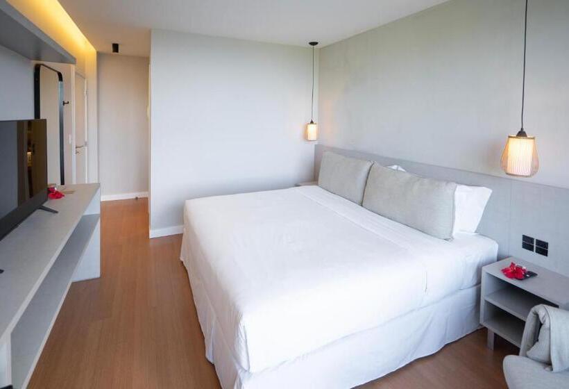 סוויטת דלוקס נוף לים, Pousada Triângulo Grega