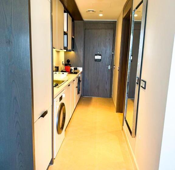 اتاق استاندارد, Serviced Apartments At Address Beach Resort Marassi
