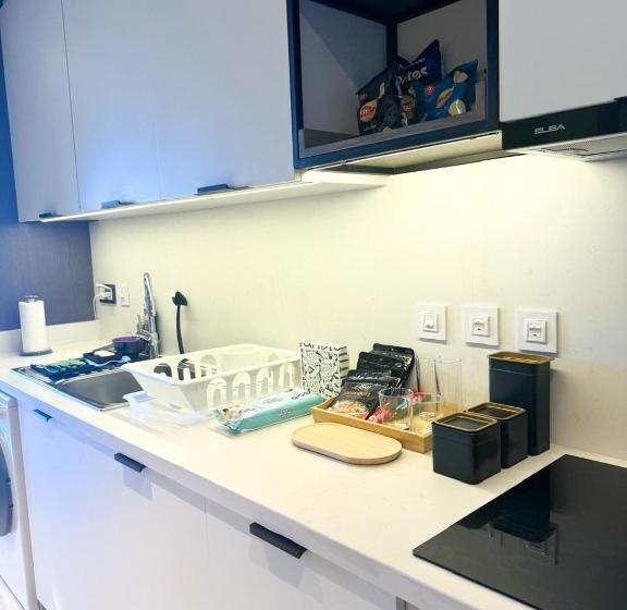 اتاق استاندارد, Serviced Apartments At Address Beach Resort Marassi