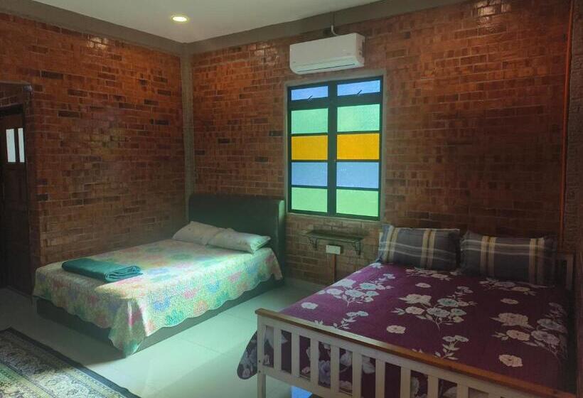 إستوديو ديلوكس, Bang Brahim Roomstay