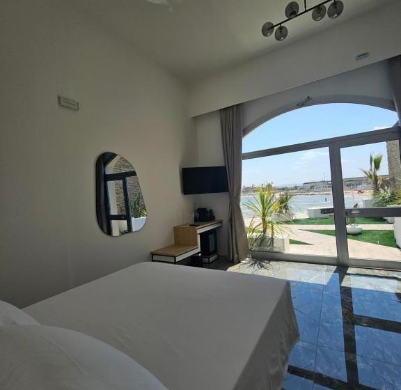 Номер Стандарт Вид на Море, Dada Suites And Sea