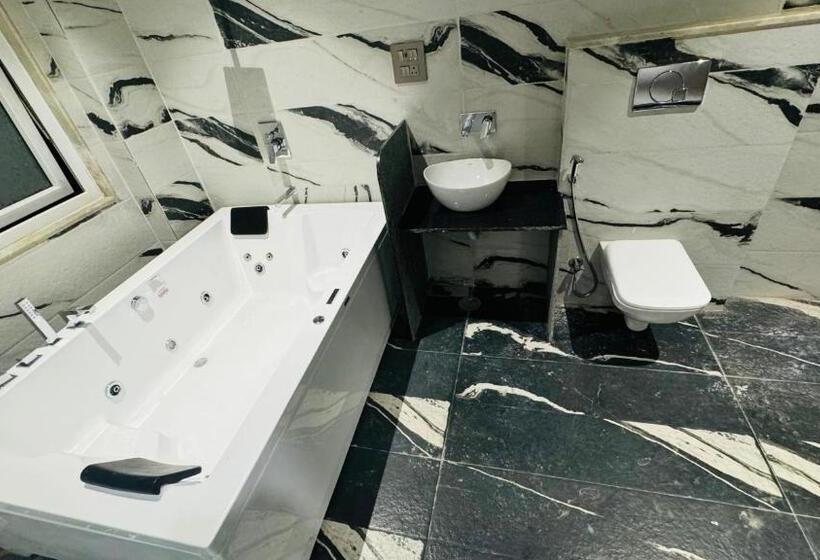 산 전망 스위트, Akaya Hills