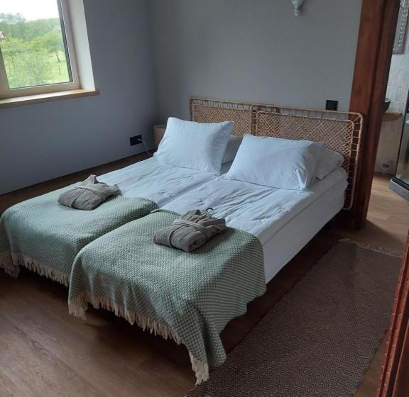 اتاق استاندارد, Shanti Resort & Deluxe Spa