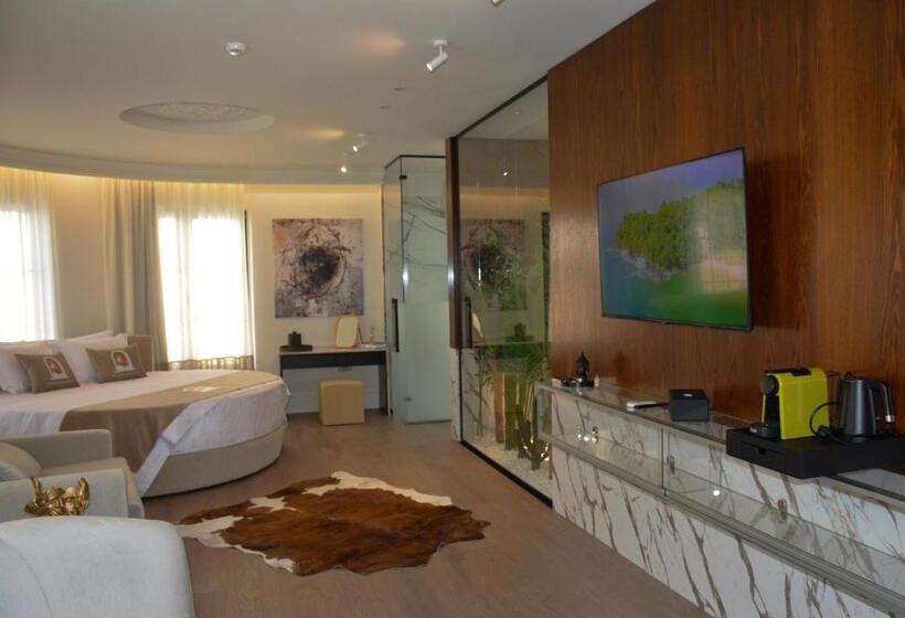 جناح ديلوكس سرير كينج, The Collector Hotel Boutique