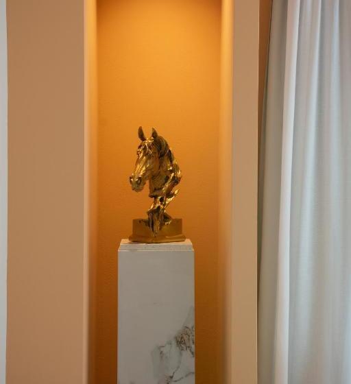 غرفة ديلوكس مطلّة علي البحر, The Collector Hotel Boutique