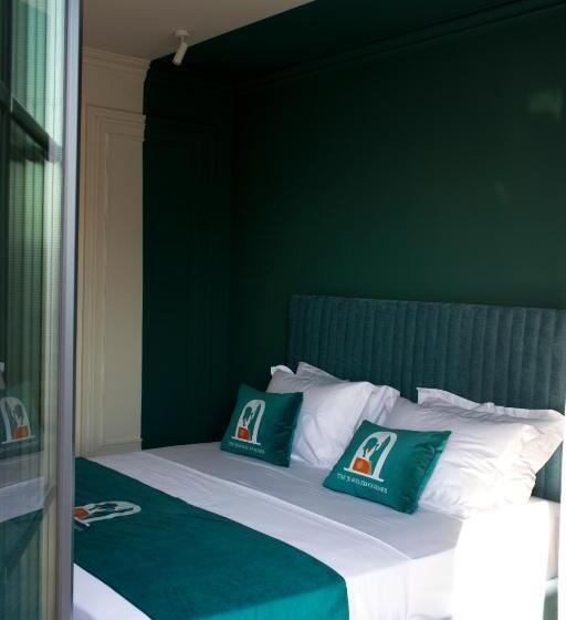 غرفة قياسية مطلّة علي البحر, The Collector Hotel Boutique